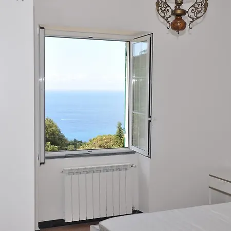 Rossola House Apartment